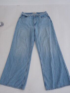 Abercrombie & Fitch Light Wash High Rise Curve Love Wide Leg Denim Jeans 29